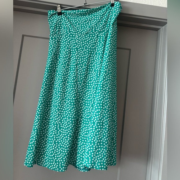 Green Polka Dot Midi Skirt - Picture 2 of 4